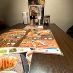 石焼ステーキ 贅 - テーブル