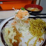 洋庖丁 - カキフライ定食（大盛）1,150円