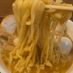 超多加水純手打ち麺 仁しむら - 麺リフト