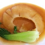 Shisenryourikei - この値段でこの大きさ！フカヒレの姿煮