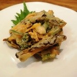 私厨房 勇 - 活き鮑と香菜のかき揚げ