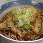 遠野屋 - 料理写真:かけそば@税込380円＋小柱かき揚@税込140円