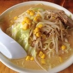 喜八 - みそラーメン(750円)＋中盛り(50円)