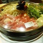 鍋処ゆらり - もやしたっぷり鶏のすき焼き鍋 