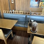 中華料理 春菜 - 店内雰囲気