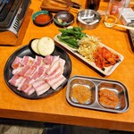 ニブンノキュー - 