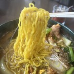 らぁめん銀波露 - 麺