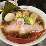 横浜中華そば 維新商店 本店 - 