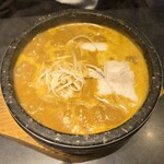 焼肉 GYUJIN - これが熱々でとても美味しかった。
