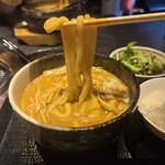 焼肉 GYUJIN - 麺リフト。