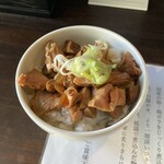 麺や まる喜 - チャーシュー丼