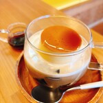 ドライブイン 熱海プリン食堂 - 