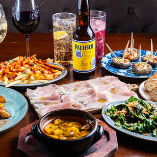 RIGOLETTO TAPAS LOUNGE_0
