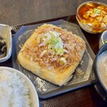 豆腐厨房　 - 豆腐厨房定食※分厚い油揚げ
