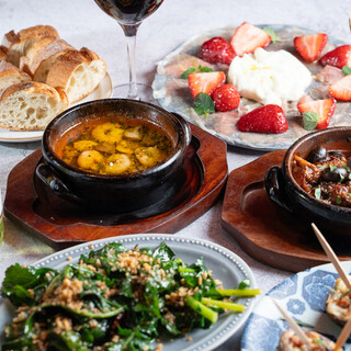 RIGOLETTO TAPAS LOUNGE_1