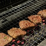 月島焼肉 ろくのぶ - 