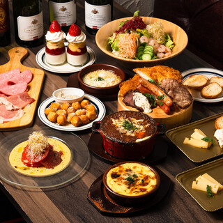 飲み放題付コースは4,400円～