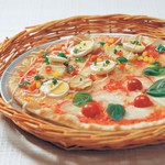 イタリアンレストラン ピッツェリア - マルゲリータ＆ミックスのハーフ