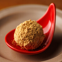 蒸したて　きな粉餅