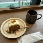 COMFORT Stand - キャロットケーキセット