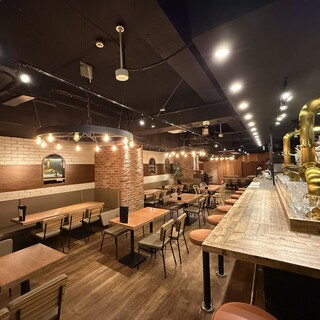 最大150名様まで。貸切／半貸切、承ります！