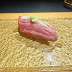鮨shizuku 西天満 - トロ(絶品です)