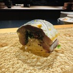 鮨shizuku 西天満 - 鯖の棒鮨(絶品です)