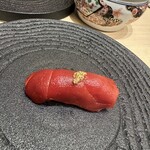286579561 - 