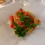 サバティーニ・ディ・フィレンツェ - 【H26.6.28】■帆立貝とフレッシュトマト、ドライトマトのフェデリーニ　野生種のルコラ添え。