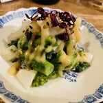 酒と肴 カキツバタ - イカと菜の花の酢味噌和え