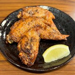 博多炭火焼き鳥 陣太鼓 - 手羽先揚げ
