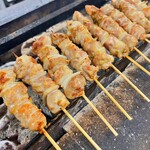 博多炭火焼き鳥 陣太鼓 - 四つ身（もも）