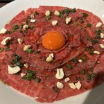 黒毛和牛焼肉 白か黒 - 