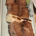 8部魚まる - 鮪串焼き