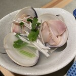 8部魚まる - 地蛤酒蒸し