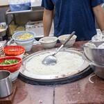 大溝頂虱目魚米粉湯 - 