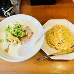 らｰめん いち庵 - 5分ちょいで提供、焼き飯は良かったけどラーメンは麺量が少なく感じた。腹八分目やや不発。