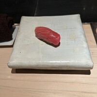 鮨m - 