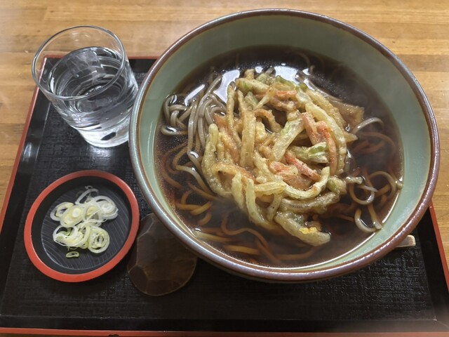 新そばヤ - 本八戸（そば）の写真