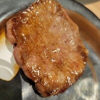 近江うし 焼肉 にくTATSU 青山本店 - 