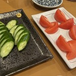 ほまれ - きゅうりの一本漬け、冷やしトマト
