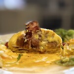 Cafe de Voila - エッグベネディクト・断面