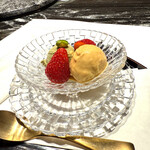 DOMANNAKA牛哲 - 自家製ジェラート