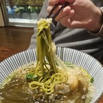 炙りや 和ービストロ ふじ - 麺上げ