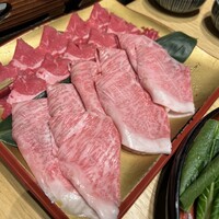 しゃぶしゃぶ　すき鍋　おもき 銀座店 - 