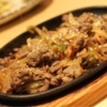 韓国家庭料理 さらん - 鉄板プルコギ