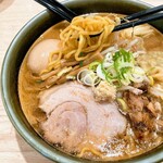 ラーメン 郷 - 味噌ラーメン味玉トッピング