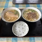 わぁ～家～ - 三枚肉そば（小）＆ソーキそば（小）