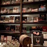 TOKYO Whisky Library - 内観