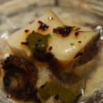 虎白 - 冷し物 鮑 白芋茎